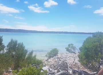 australia/eyre-peninsula/attraction/yangie-bay-walks