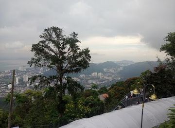 malaysia/penang/attraction/jalan-bukit-bendera