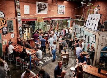 australia/sydney/attraction/young-henrys-craft-brewery-and-tasting-bar