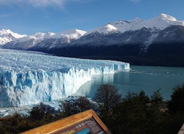 argentina/perito-moreno-glacier/attraction/puerto-f-p-moreno