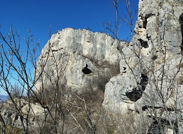 bulgaria/gabrovo/attraction/neolitna-peshchera