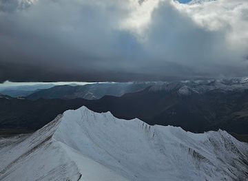 georgia/gudauri/attraction/love-and-peace