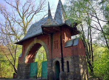 ukraine/sloboda-ukraine/attraction/slobozhanskyi-national-park