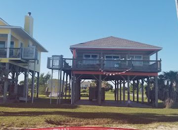 louisiana/sabine-national-wildlife-refuge/attraction/peveto-woods-bird-butterfly-sanctuary