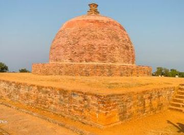 india/visakhapatnam/attraction/thotlakonda-buddhist-monastery