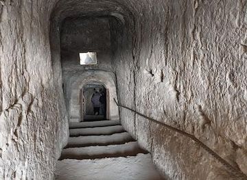 moldova/orhei/attraction/cave-monastery