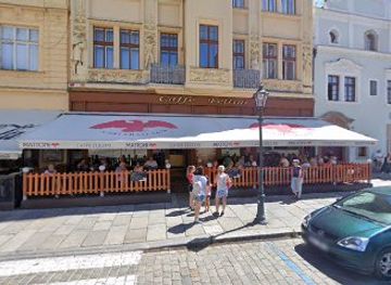 czechia/plzen/attraction/bezdekovsky-dum-plzen