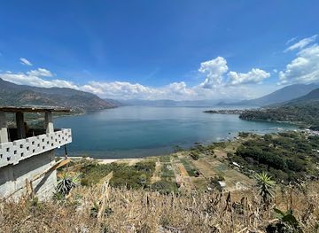 guatemala/lake-atitlan/attraction/trailhead-to-mirador-kaqasiiwaan-san-juan-la-laguna