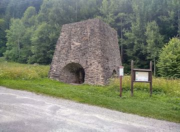 slovakia/horna-nitra/attraction/vysoka-pec-tri-vody