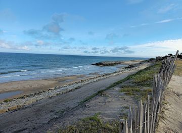 france/aquitaine-coast/attraction/plage-de-l-amelie