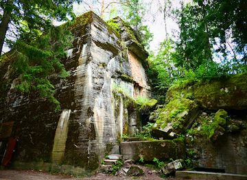 poland/mazury/attraction/wolf-s-lair