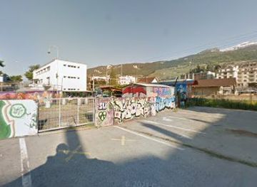 switzerland/crans-montana/attraction/place-du-sequoia