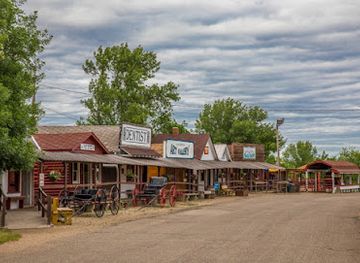 north-dakota/prairie-pothole-region/attraction/sandy-the-world-s-largest-sandhill-crane