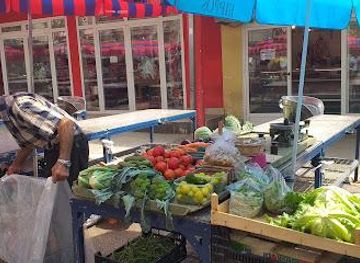 croatia/trogir/attraction/green-market