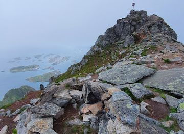 norway/lofoten/attraction/cross-ocean-s-fireplace