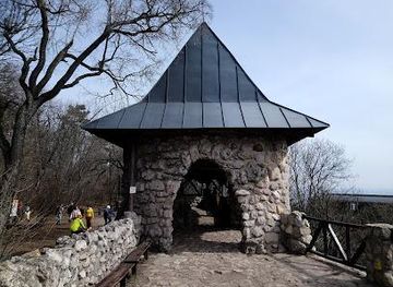 hungary/vac/attraction/arpad-lookout