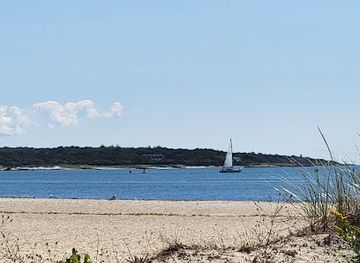massachusetts/barnstable/attraction/kalmus-beach