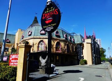 australia/gold-coast/broadbeach/attraction/dracula-s-cabaret