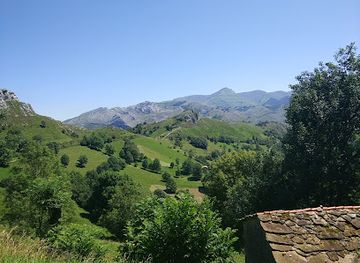 spain/cantabria/attraction/cueva-de-sopena-salitre-ii