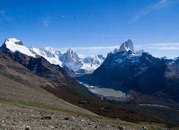 argentina/cerro-fitz-roy/attraction/loma-del-pliegue-tumbado