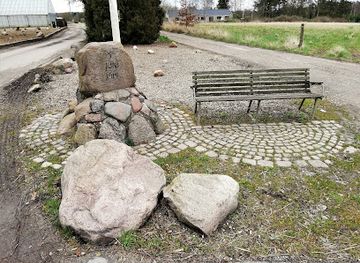 denmark/koge/attraction/mindesten-for-kvinders-valgret-egeoje