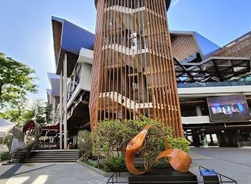 singapore/clarke-quay/attraction/wisma-geylang-serai