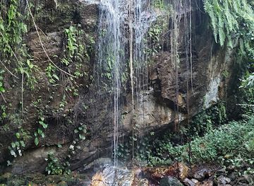 ghana/kwahu/attraction/apirede-waterfalls