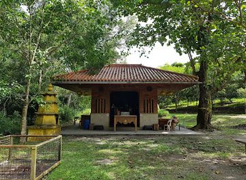 singapore/pulau-ubin/attraction/german-girl-shrine