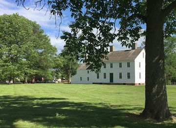 new-jersey/central-jersey/attraction/wallace-house-old-dutch-parsonage-state-historic-sites