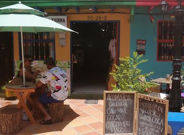 colombia/guatape/attraction/nuestra-tierra