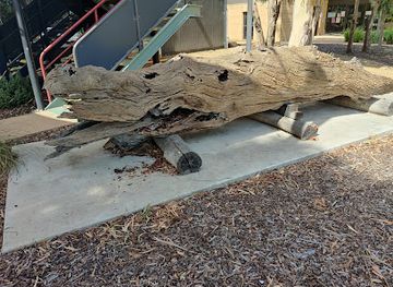 australia/gippsland/attraction/krowathunkooloong-keeping-place