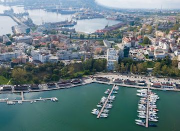 romania/constanta/attraction/portul-tomis
