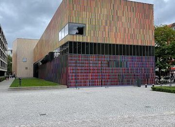 germany/munich/attraction/museum-brandhorst