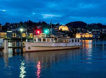 switzerland/zurich/attraction/luzern-bahnhofquai