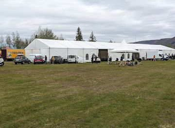 iceland/selfoss/attraction/sigtunsgarour-park