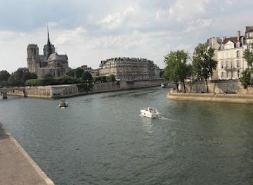 france/ile-de-france/attraction/deportation-martyrs-memorial