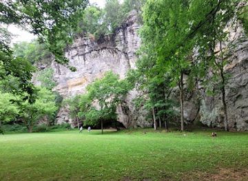 arkansas/arkansas-valley/attraction/blanchard-springs-recreation-area