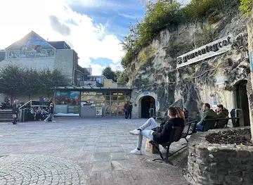 Velvet Cave
