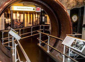 kentucky/henderson/attraction/atomic-museum