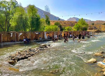 iraq/choman/attraction/razhwkaryan-resort