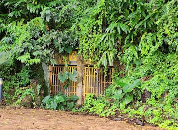 guam/agat/attraction/japanese-caves