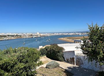 portugal/portimao/attraction/old-village-of-ferragudo
