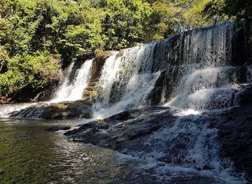 panama/volcan/attraction/cascada-quebrada-cira