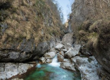 italy/friuli-venezia-giulia/attraction/cascata-del-viellia