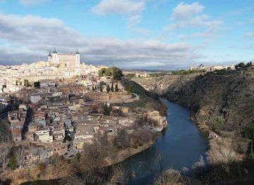 spain/toledo/attraction/paseo-del-barco-pasaje