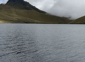 ecuador/cotopaxi-national-park/attraction/laguna-de-cajas