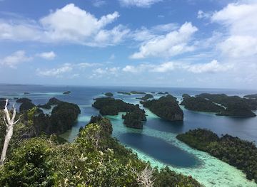indonesia/raja-ampat/attraction/puncak-harfat-harun-fatimah-dapunlol