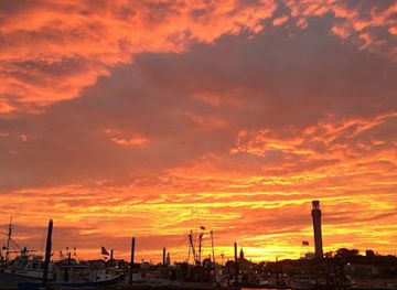 massachusetts/provincetown/attraction/moment-sailing-adventures