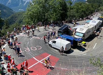 france/les-deux-alpes/attraction/bocht-4-alpe-d-huez