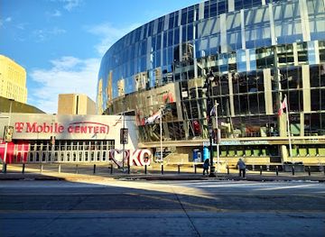 kansas/kansas-city/attraction/the-college-basketball-experience